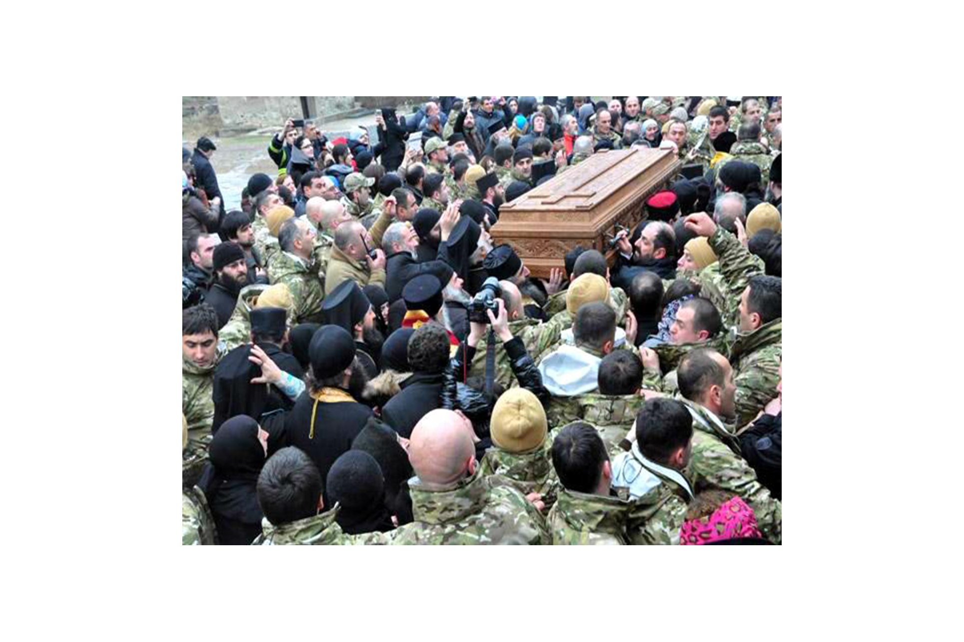 Au fost descoperite moaștele Sfântului Gavriil Mărturisitorul, cel Nebun pentru Hristos