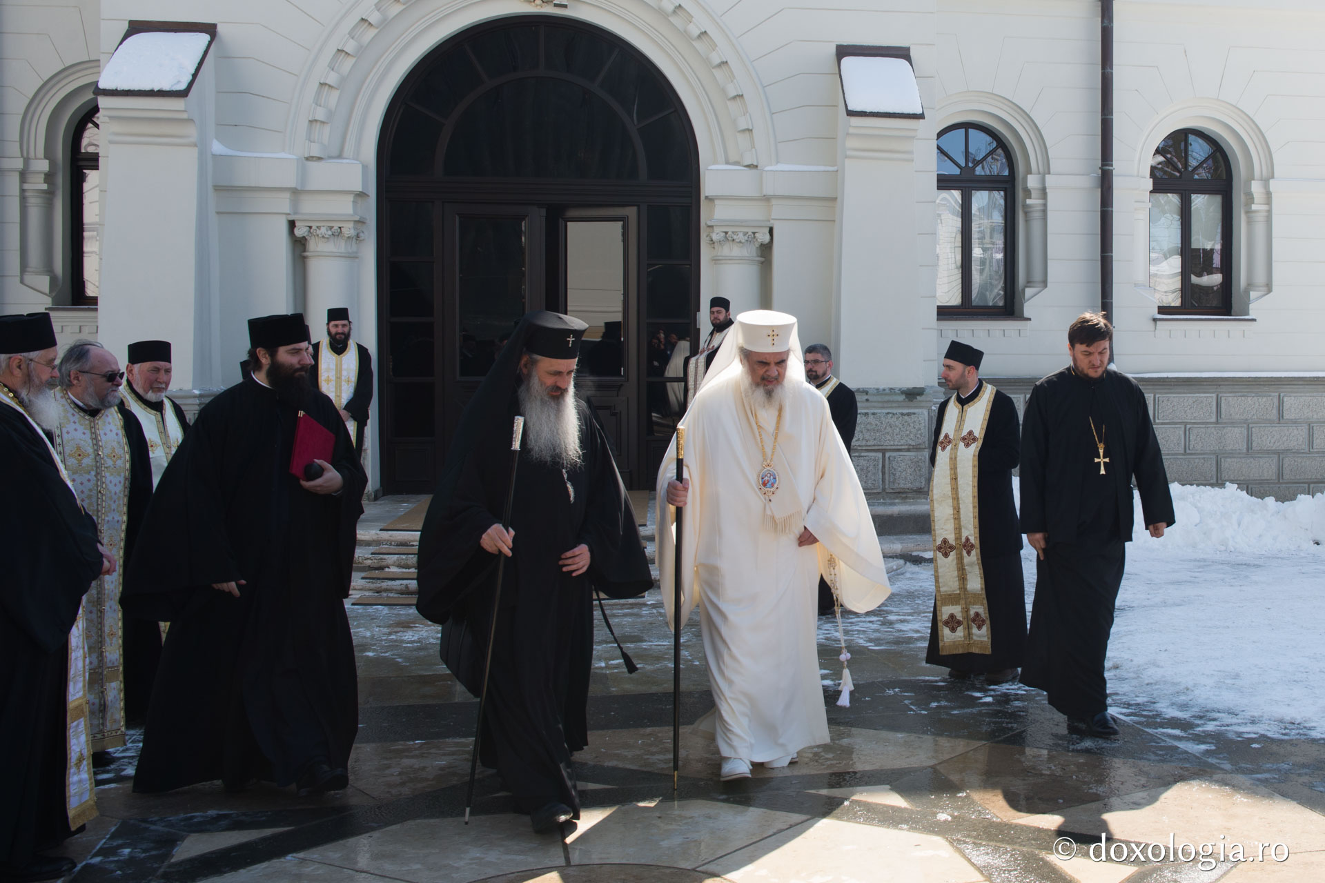 Patriarhul României a sosit la Iași