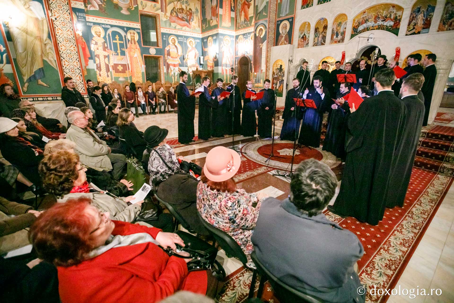 foto: pr. Silviu Cluci Concert „Byzantion“ – Postul Mare în vremea Sfântului Paisie de la Neamț
