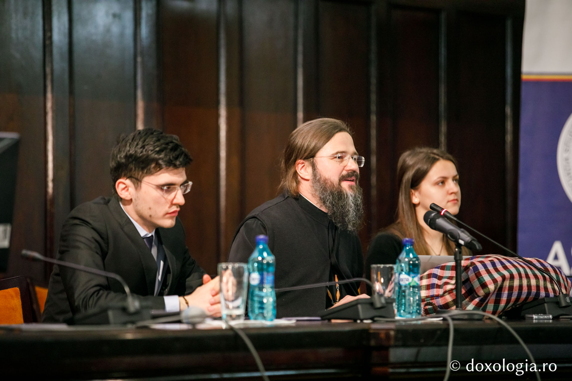 PS Macarie: „Rugăciunea ne duce până la poarta Raiului, însă milostenia ne trece dincolo”