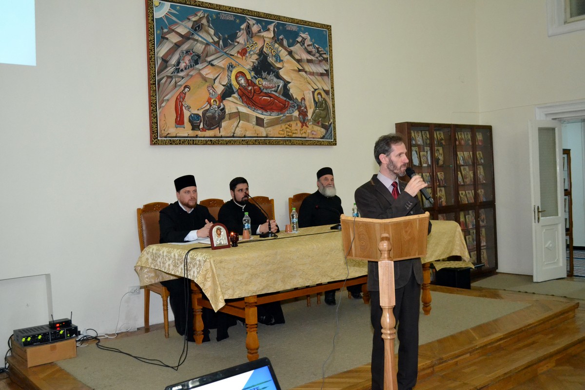 Conferinţa cu tema „Cinstirea Sfintelor Moaște”, la Botoşani