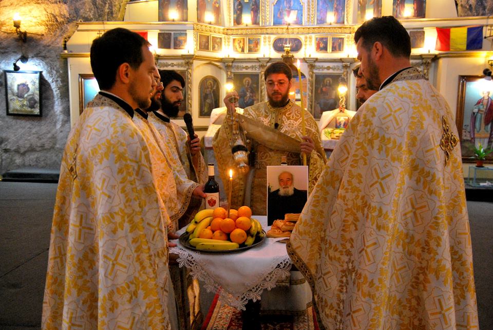 Sfântul Cuvios Vasile de la Poiana Mărului, sărbătorit în Salina Târgu Ocna Sfântul Cuvios Vasile de la Poiana Mărului, sărbătorit în Salina Târgu Ocna