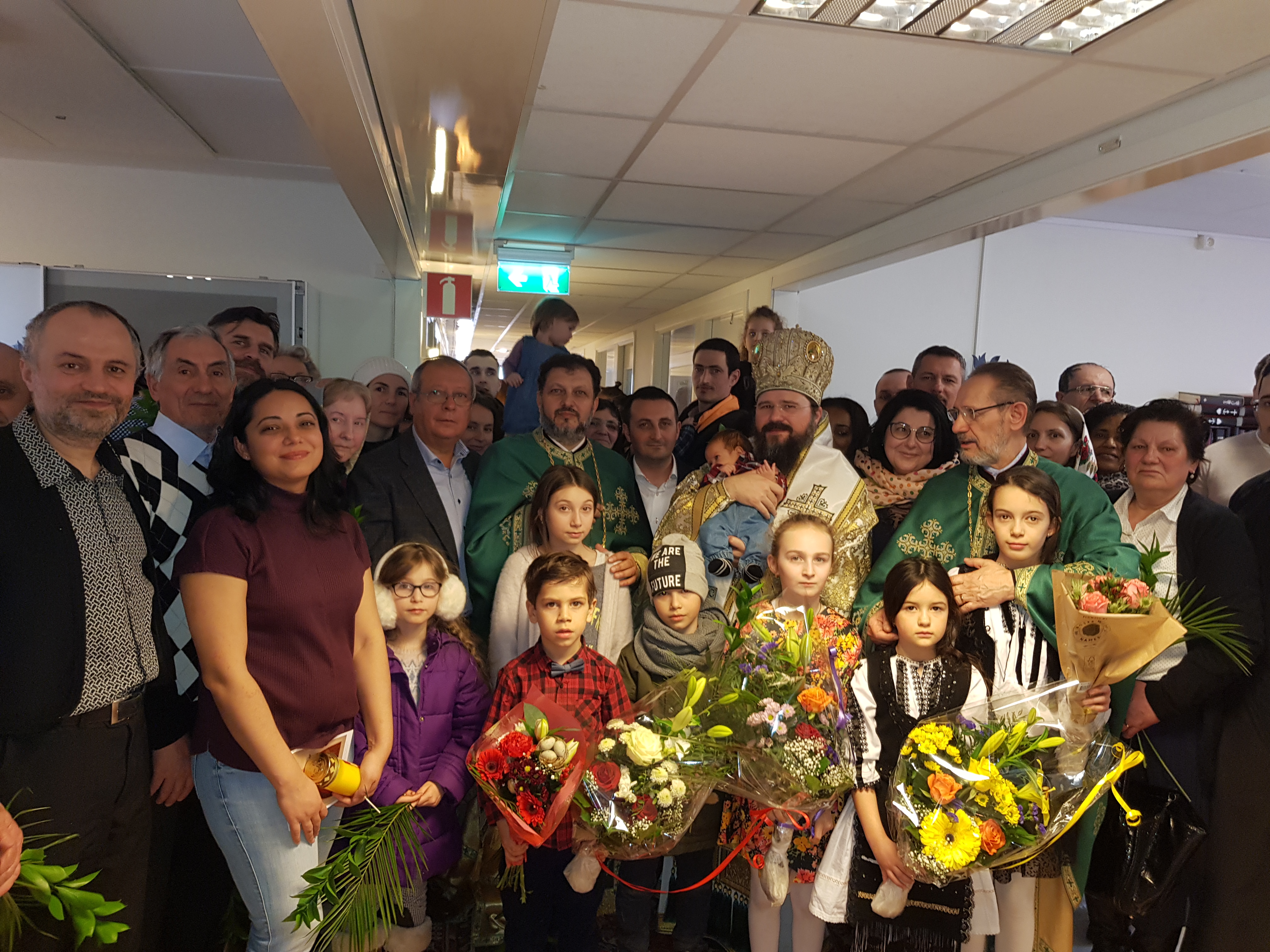 Sfântă Liturghie Arhierească la Stockholm, în Duminica Intrării Domnului în Ierusalim Sfântă Liturghie Arhierească la Stockholm, în Duminica Intrării Domnului în Ierusalim