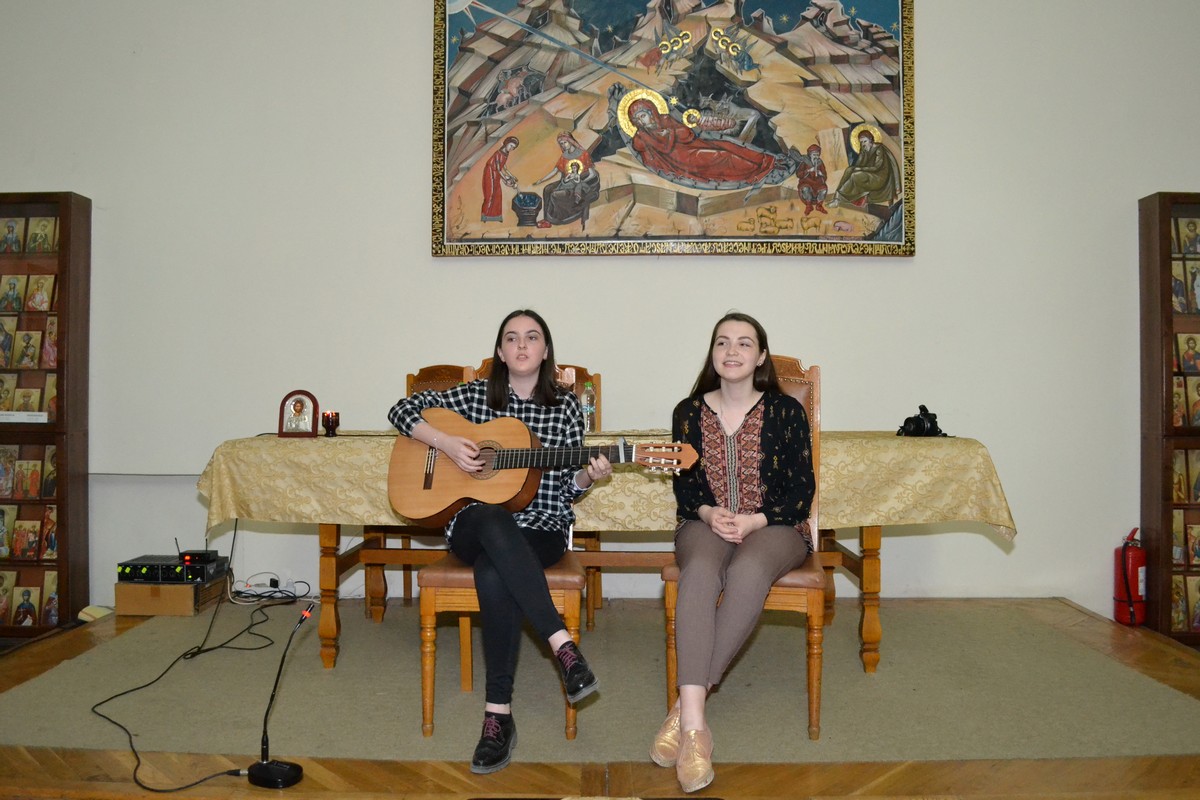 Conferinţa cu tema „Cinstirea Sfintelor Moaște”, la Botoşani Conferinţa cu tema „Cinstirea Sfintelor Moaște”, la Botoşani