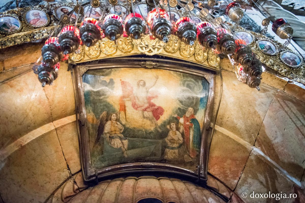 Sfânta Lumină s-a pogorât la Ierusalim. Pelerini din întreaga lume s-au rugat în Biserica Sfântului Mormânt