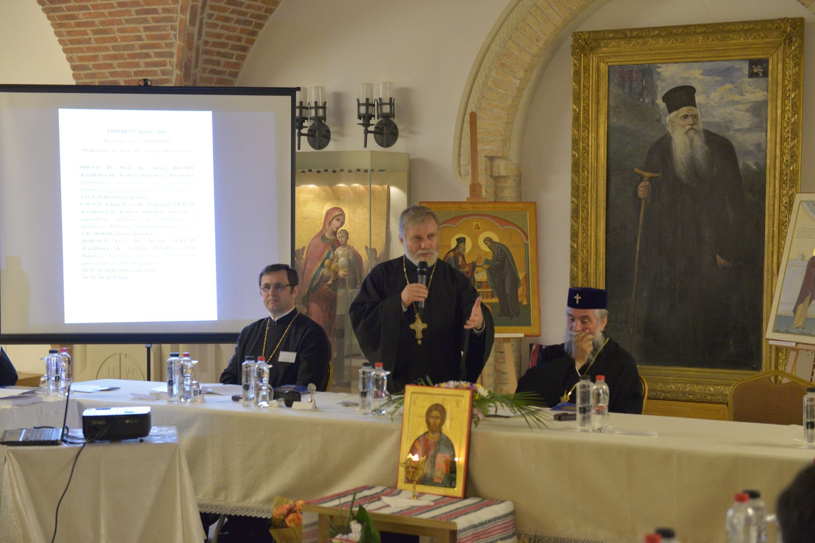 A început Colocviul Naţional de Teologie Dogmatică 2018 A început Colocviul Naţional de Teologie Dogmatică 2018
