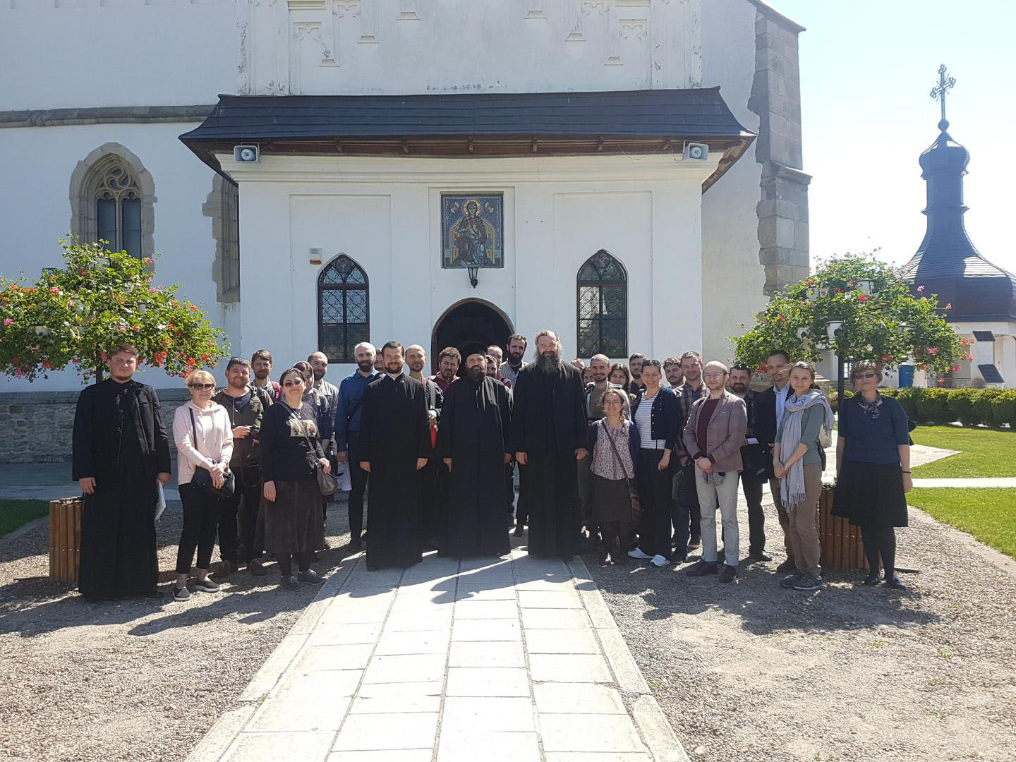 Proiectul „Iconari vechi și noi&quot;, desfășurat la Roman