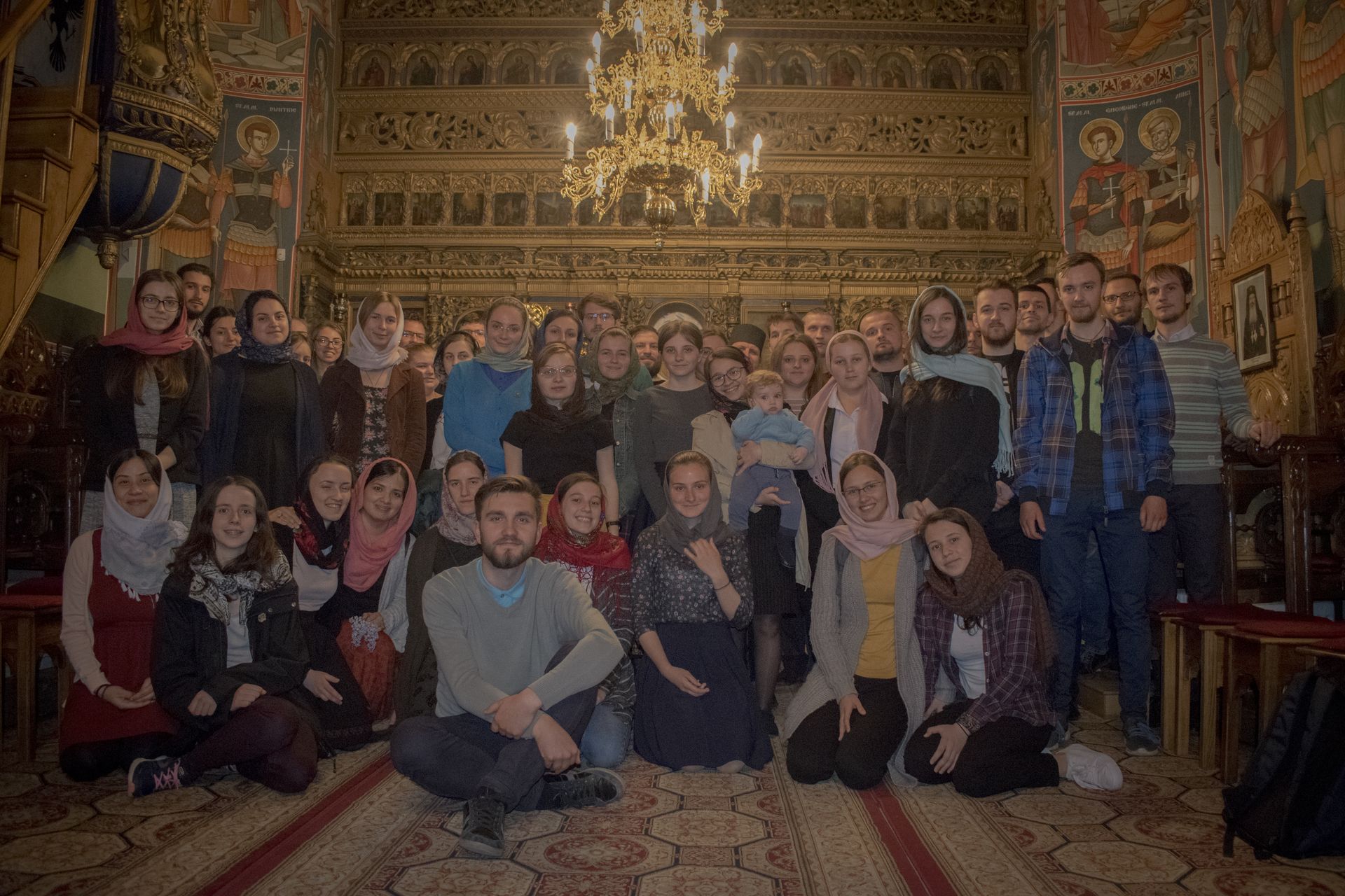 Cum să dobândesc capacitatea de a mă concentra? Tineri în dialog cu părintele Ieremia de la Putna