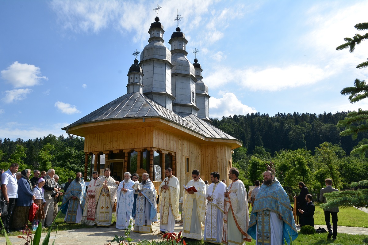 Sfântul Ierarh Pahomie va fi serbat la Schitul Pocrov