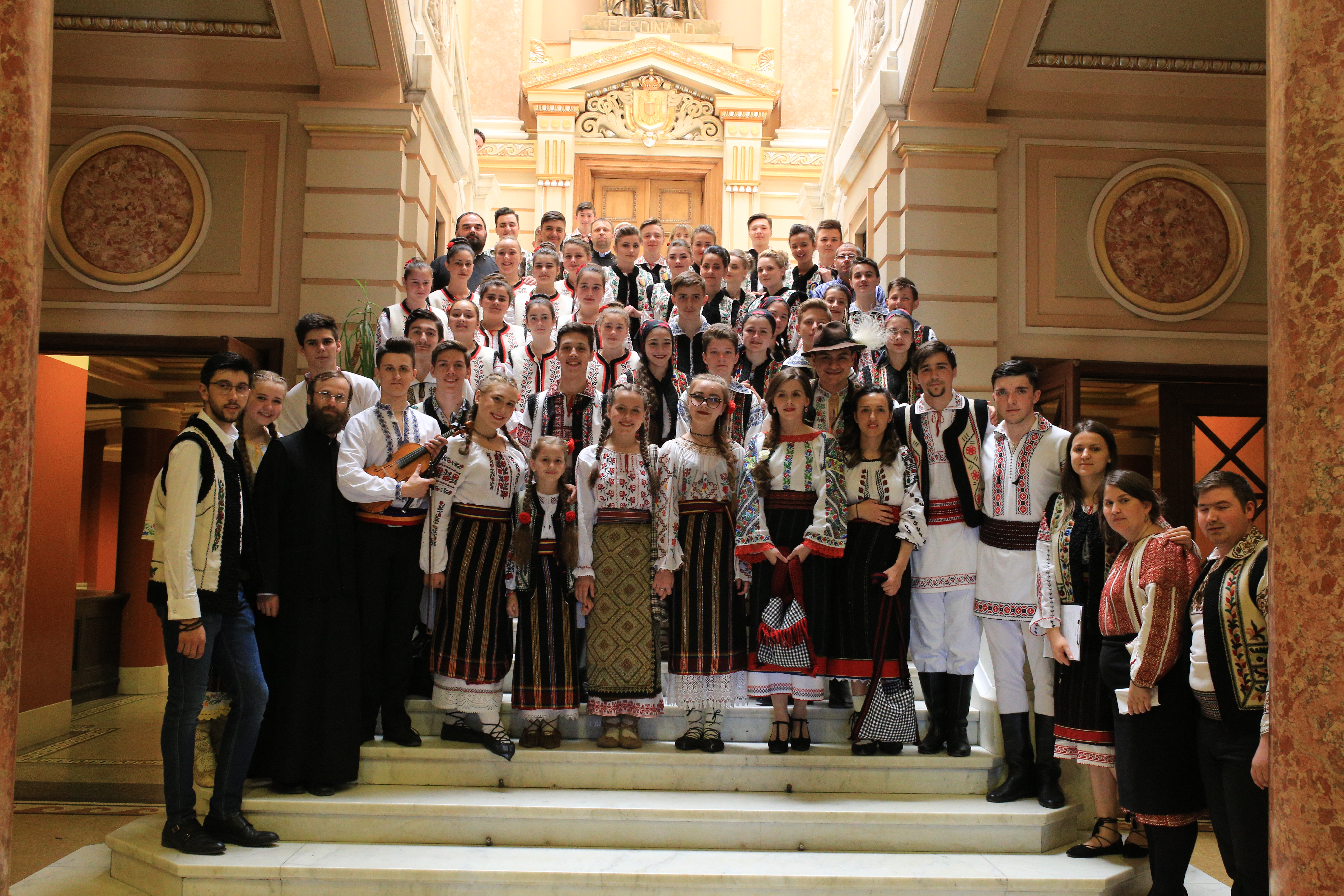 Tinerii s-au întâlnit în Iaşi la „Festivalul bucuriei“