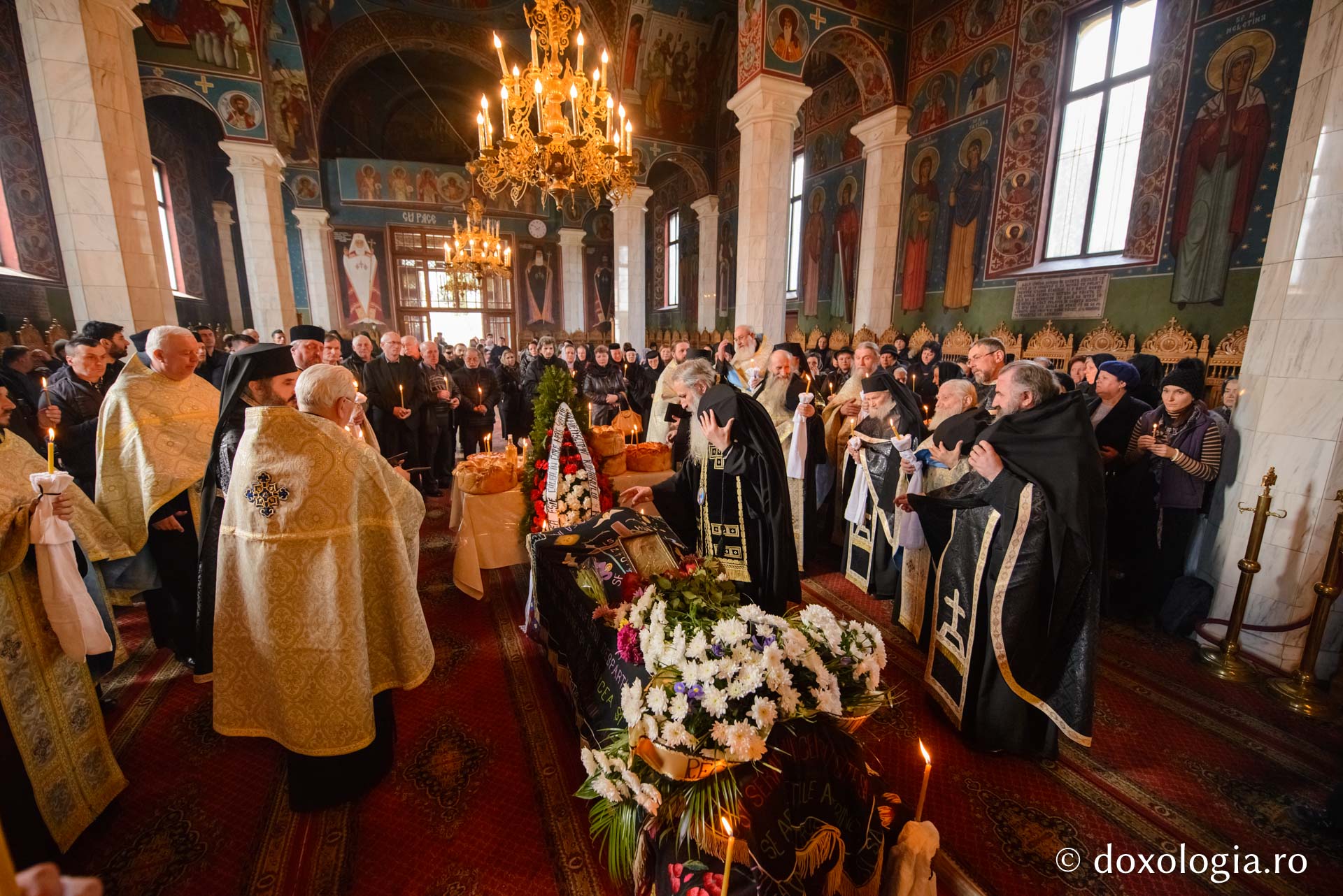 Părintele Vartolomeu Florea a fost înmormântat la Mănăstirea Sihăstria