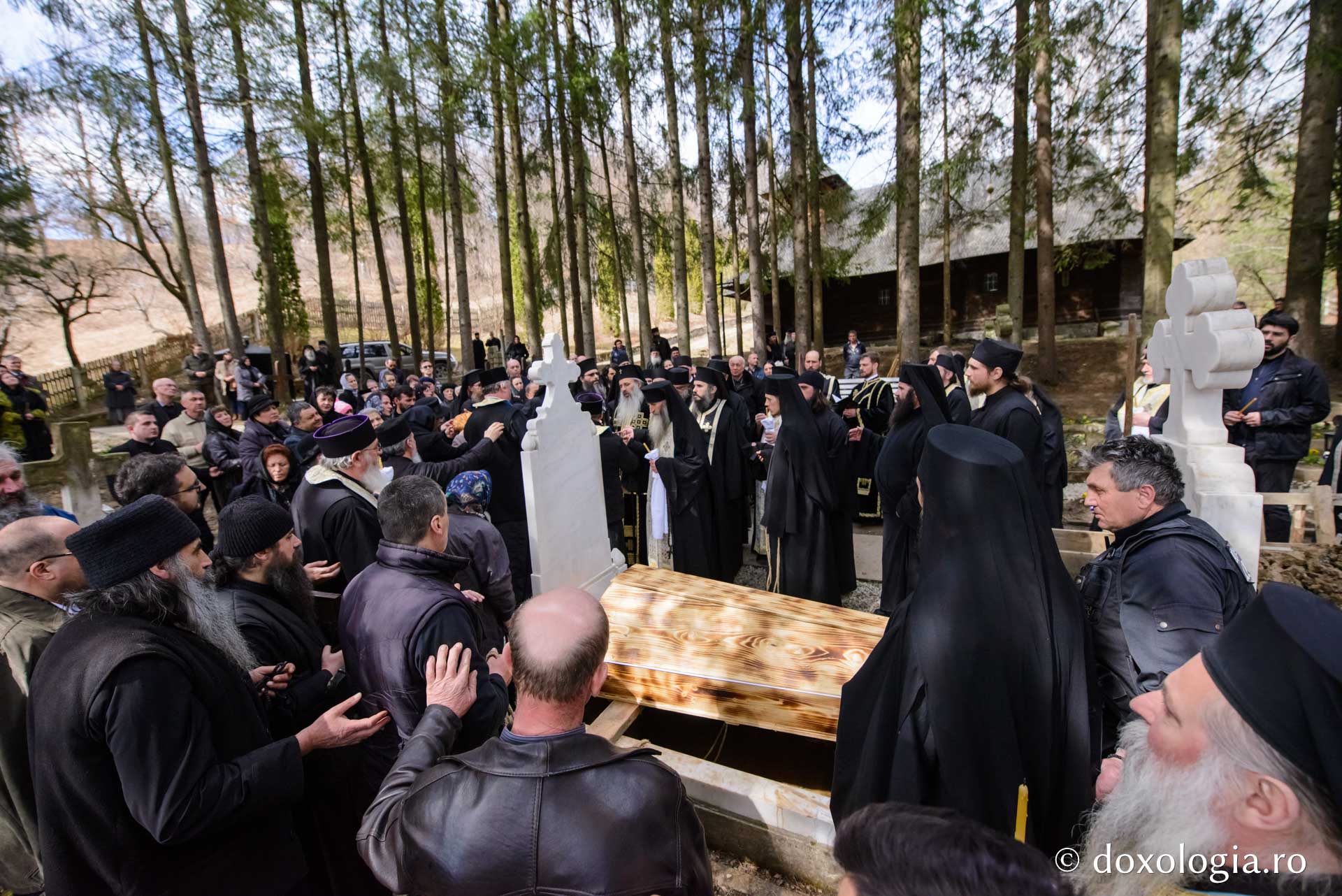 Părintele Vartolomeu Florea a fost înmormântat la Mănăstirea Sihăstria