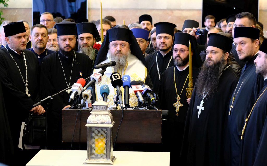 Lumina Sfântă a ajuns în România