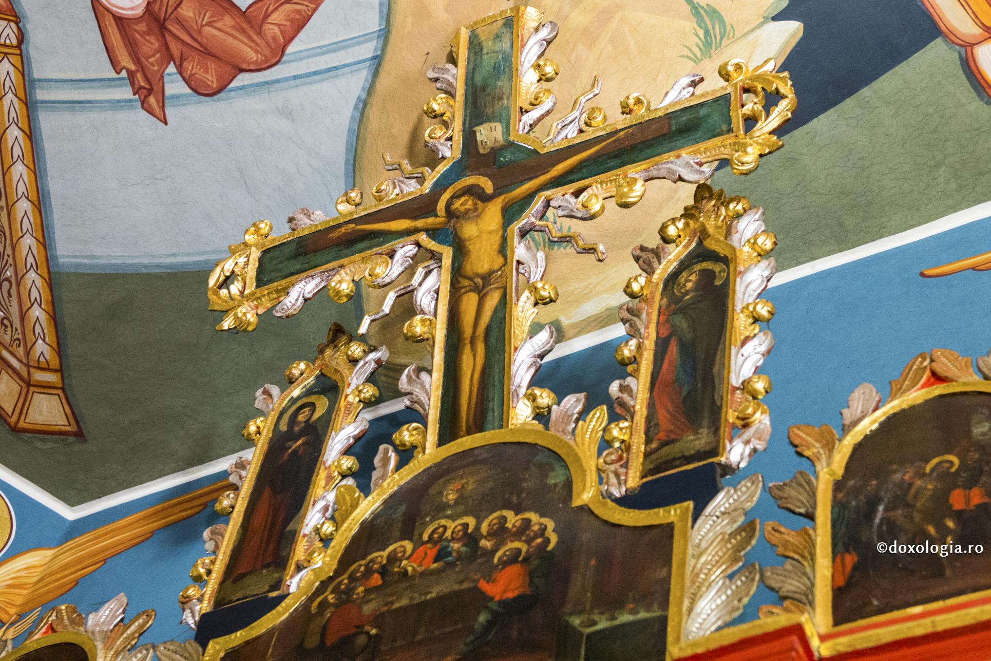 (Audio) „Să măturăm prin pocăință haina sufletului nostru, ca să intrăm în cămara cea împodobită a lui Hristos” - Arhimandritul Valerian Radu