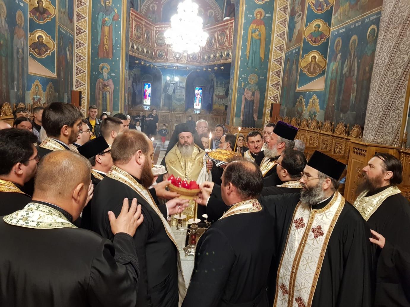 Episcopul Ioachim Mareș a fost pomenit la Catedrala Episcopală din Huși
