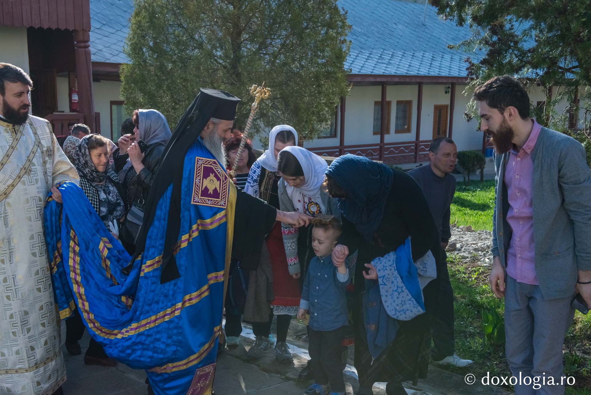 Sărbătoarea Izvorului Tămăduirii la Mănăstirea Horaița – Neamț