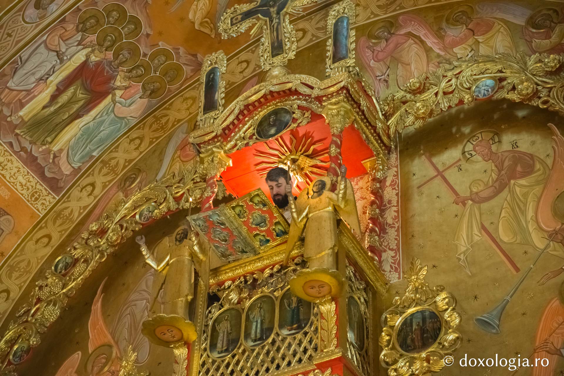 Sărbătoarea Izvorului Tămăduirii la Mănăstirea Horaița – Neamț