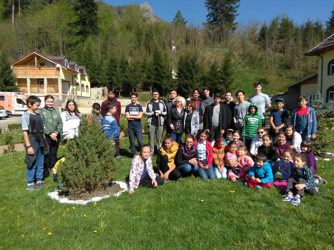 Ziua Internaţională a Pământului, marcată la Hârja