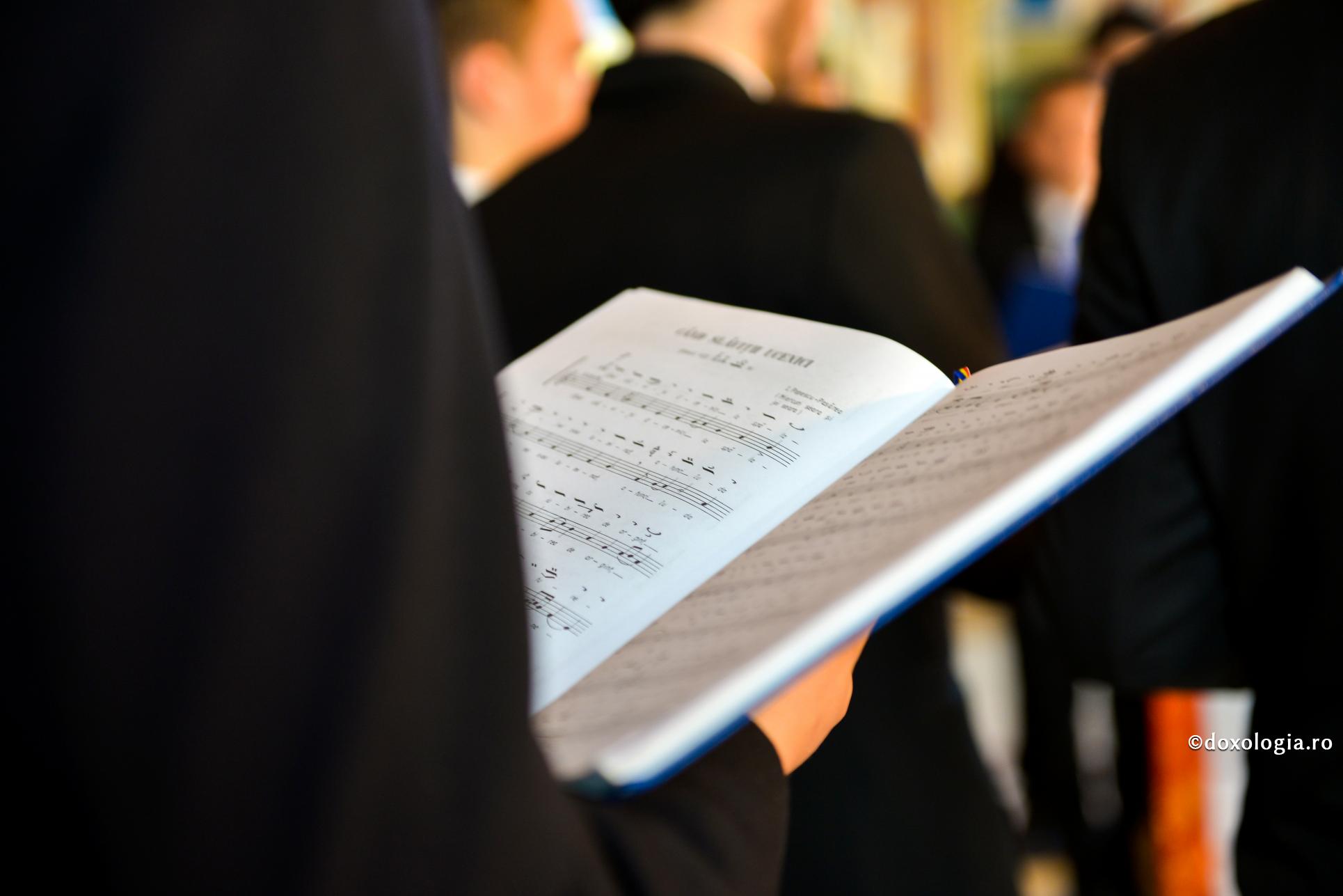 (Video) Cum poate fi înțeleasă muzica bizantină de cei care sunt mai puțin activi în viața Bisericii