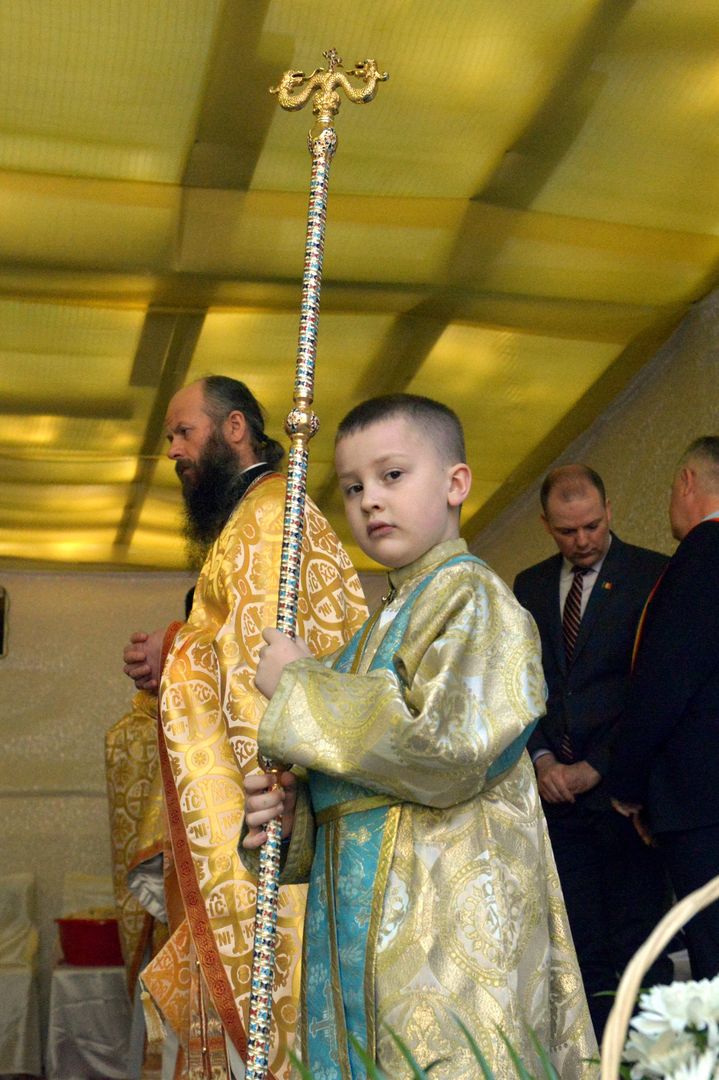 Mitropolitul Moldovei și Bucovinei dimpreună cu sute de botoșăneni la sărbătoarea Sfântului Mucenic Gheorghe