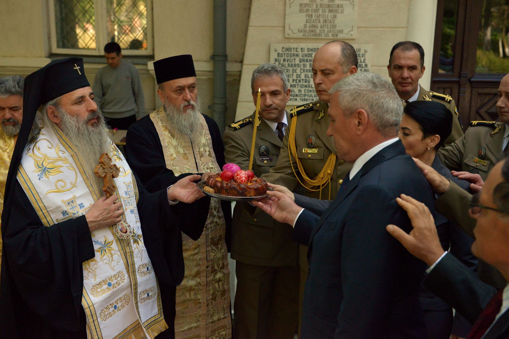 Mitropolitul Moldovei și Bucovinei dimpreună cu sute de botoșăneni la sărbătoarea Sfântului Mucenic Gheorghe