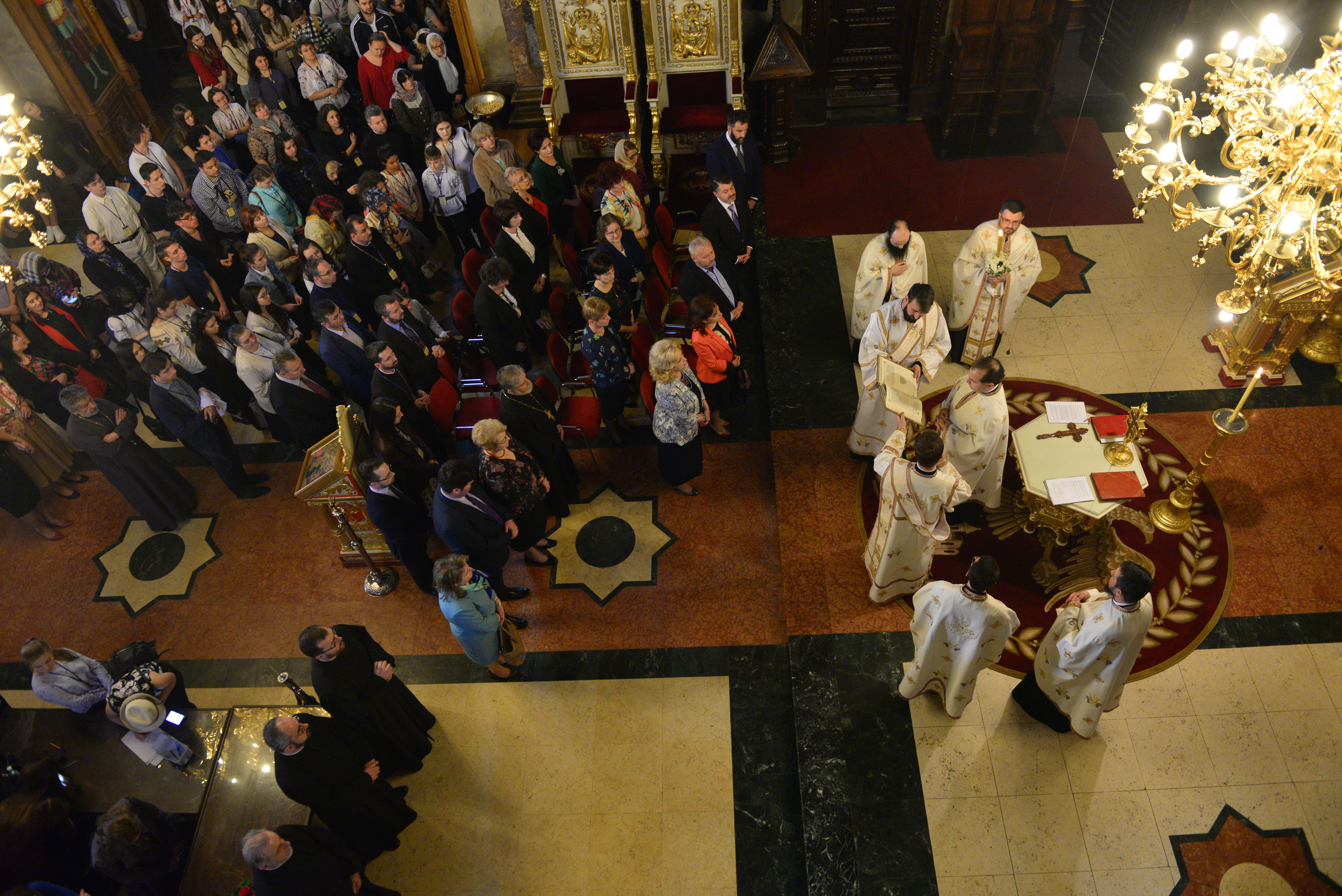 A început Olimpiada naţională de religie de la Iaşi