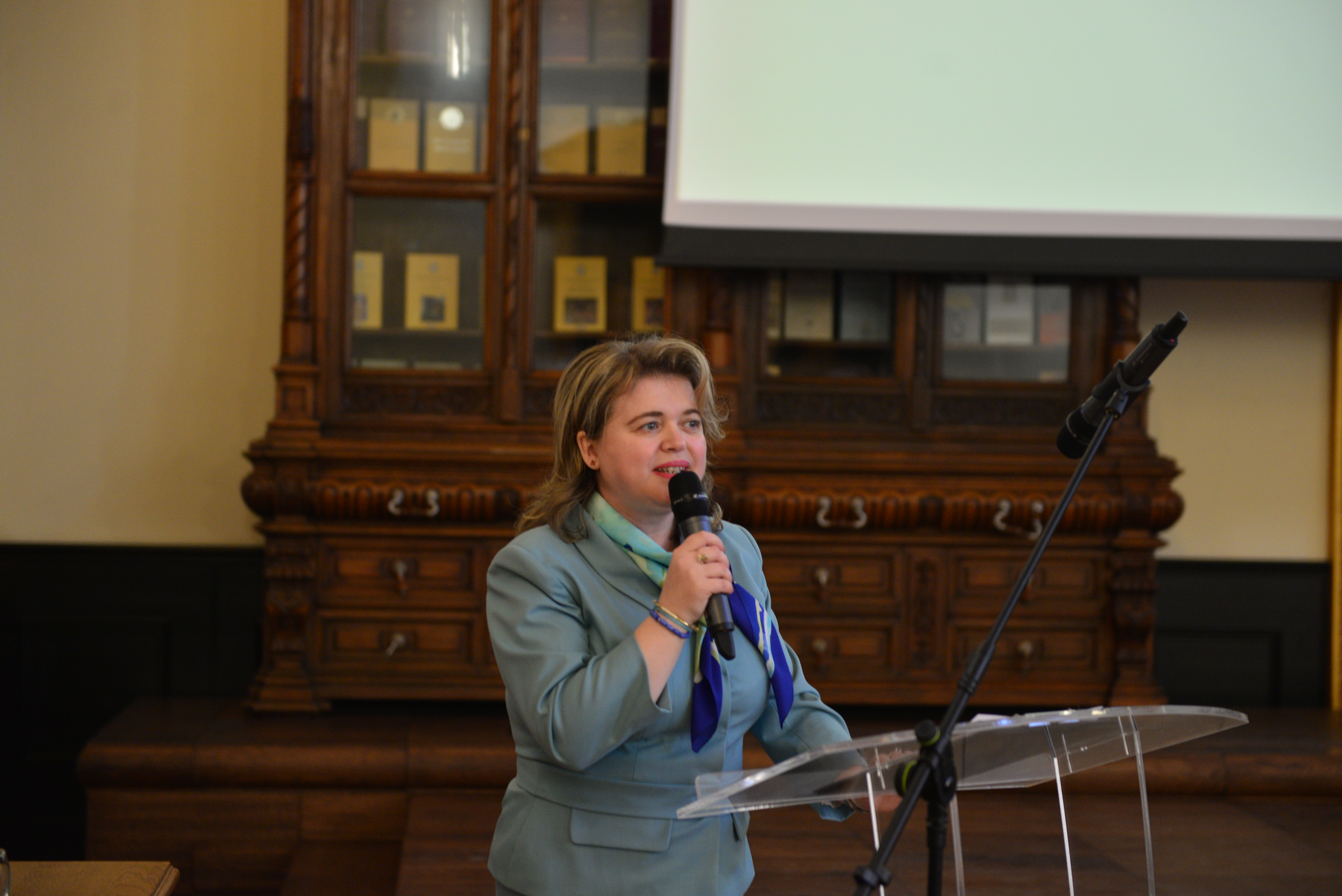 A început Olimpiada naţională de religie de la Iaşi