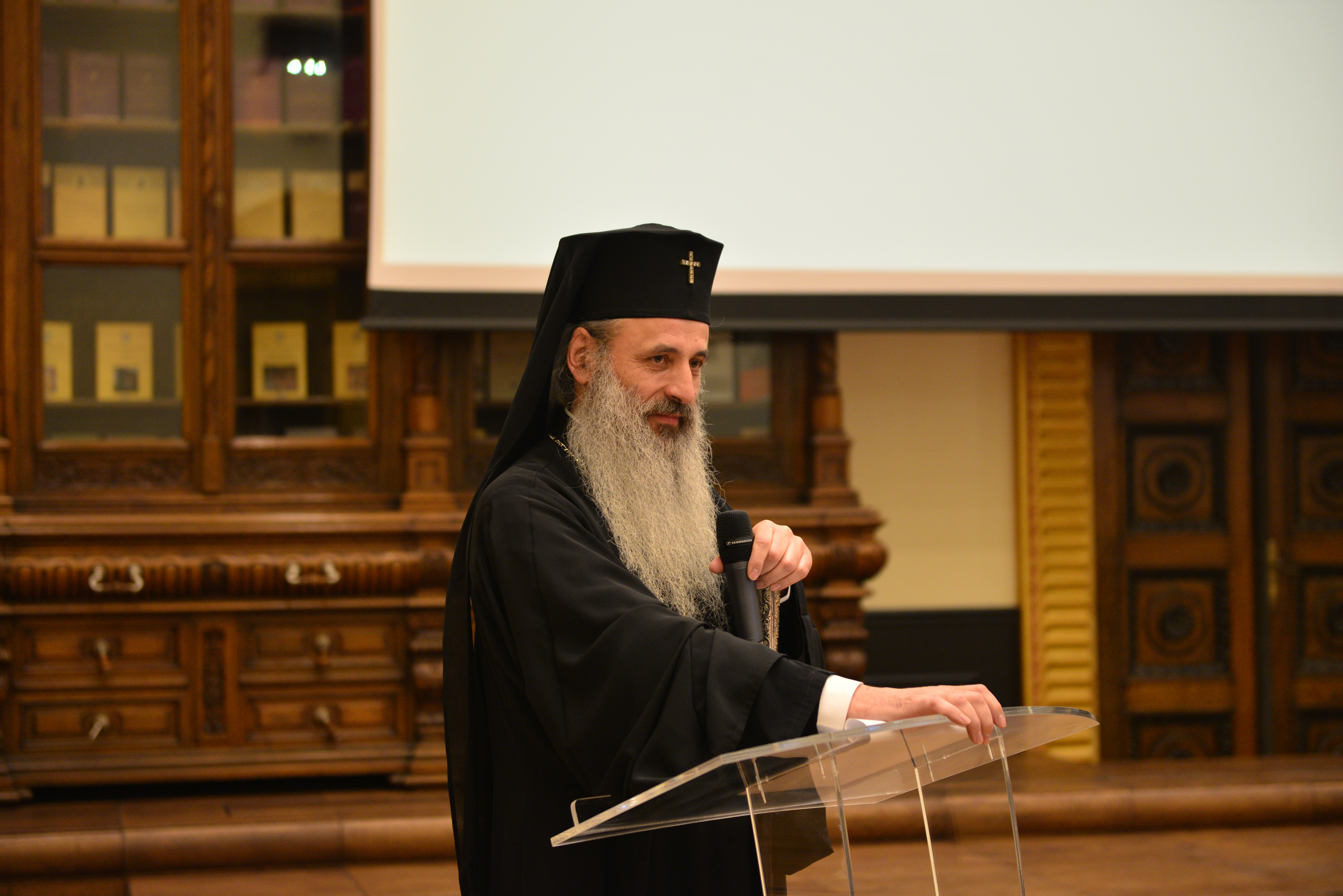 A început Olimpiada naţională de religie de la Iaşi