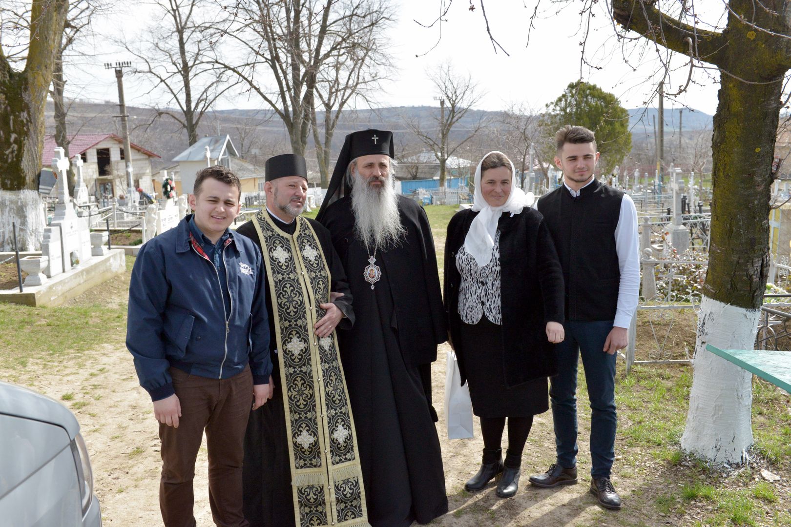 IPS Mitropolit Teofan în vizită pastorală la parohiile din Arhiepiscopia Iaşilor