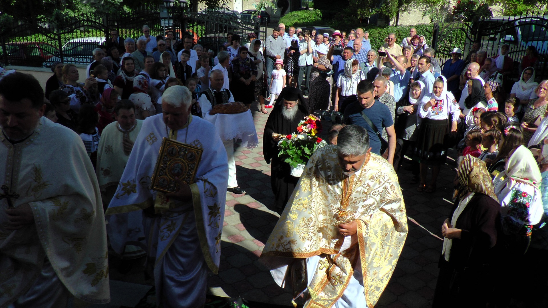 Sfânta Liturghie arhierească la Suceava