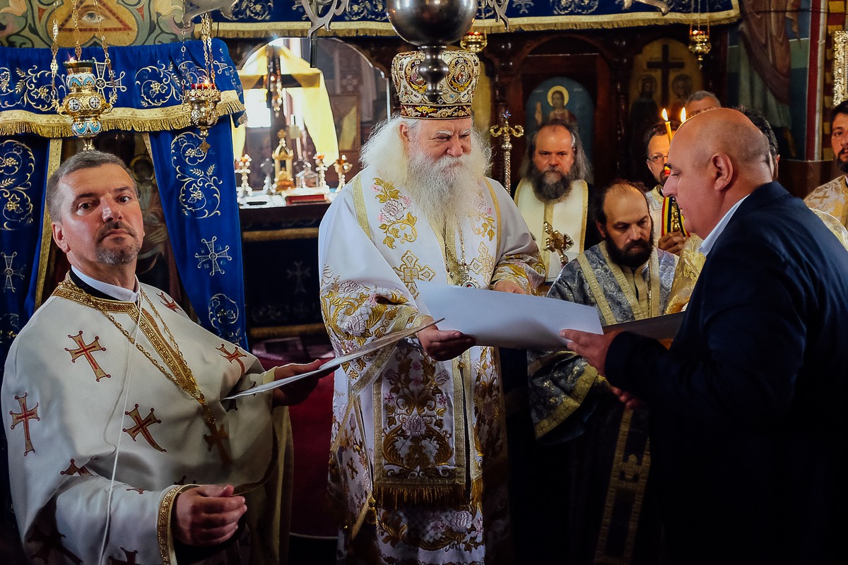 Foto: Alexandru Pohaţă Aşezământ social sfinţit în Parohia Dumbrava-Ciurea