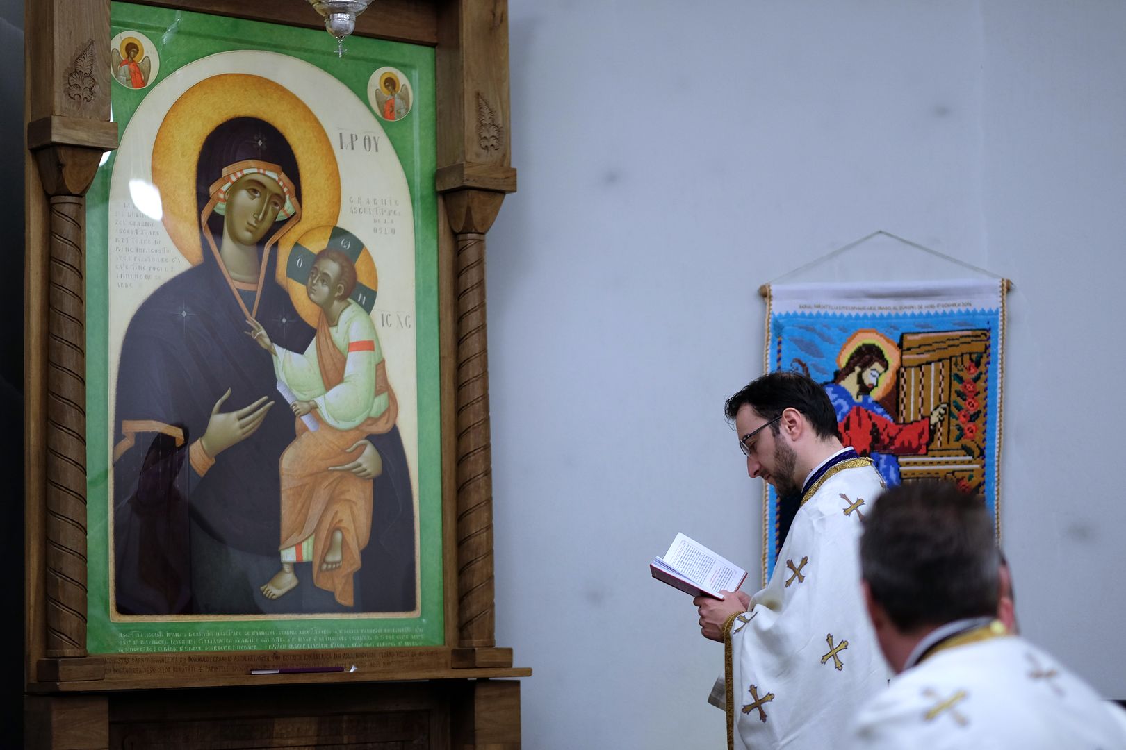 Episcopia Ortodoxă Română a Europei de Nord a celebrat Centenarul Marii Uniri la un deceniu de slujire euharistică pentru românii din țările scandinave