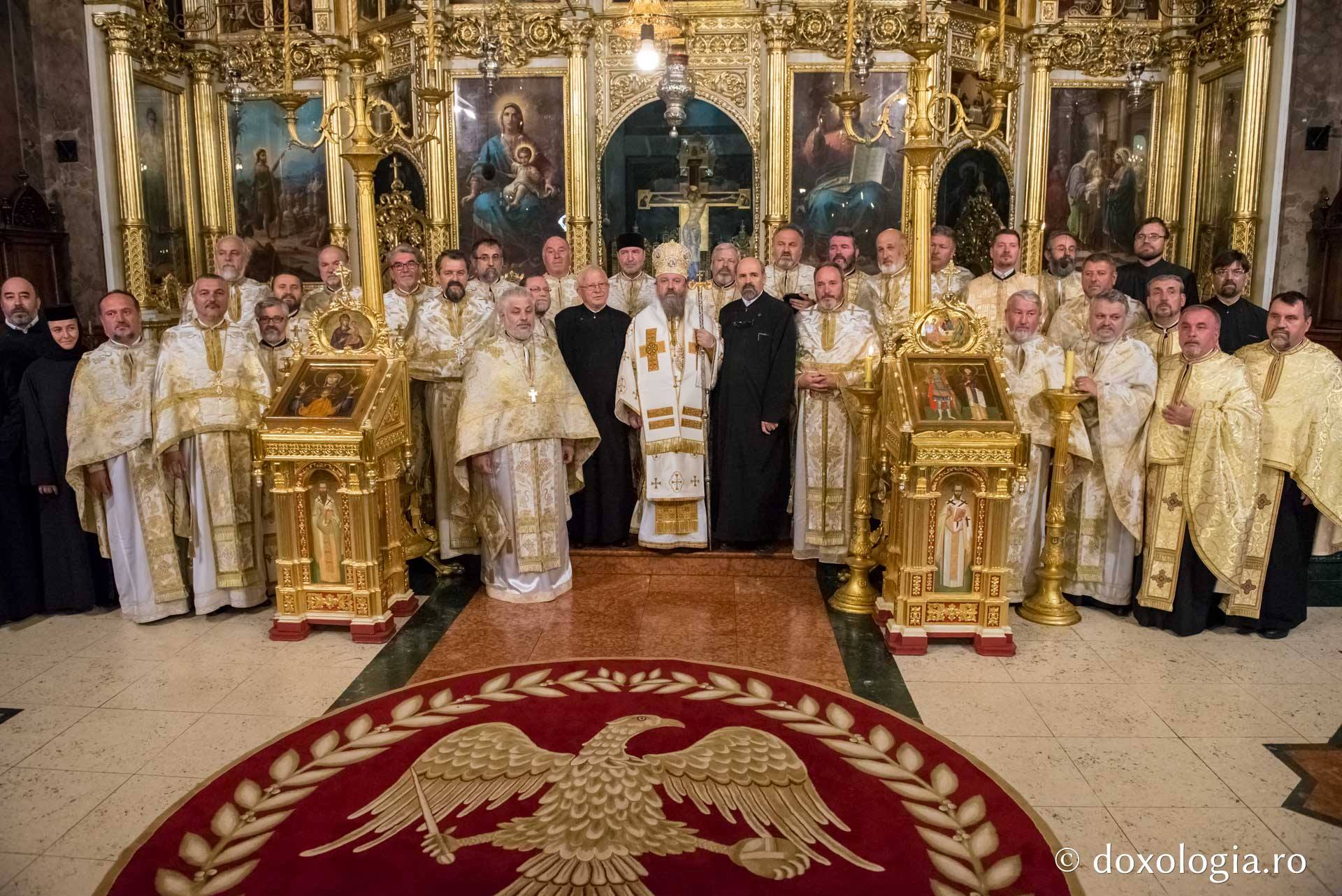 (Video) 25 de ani de la absolvirea primei promoții de la Facultatea de Teologie din Iași