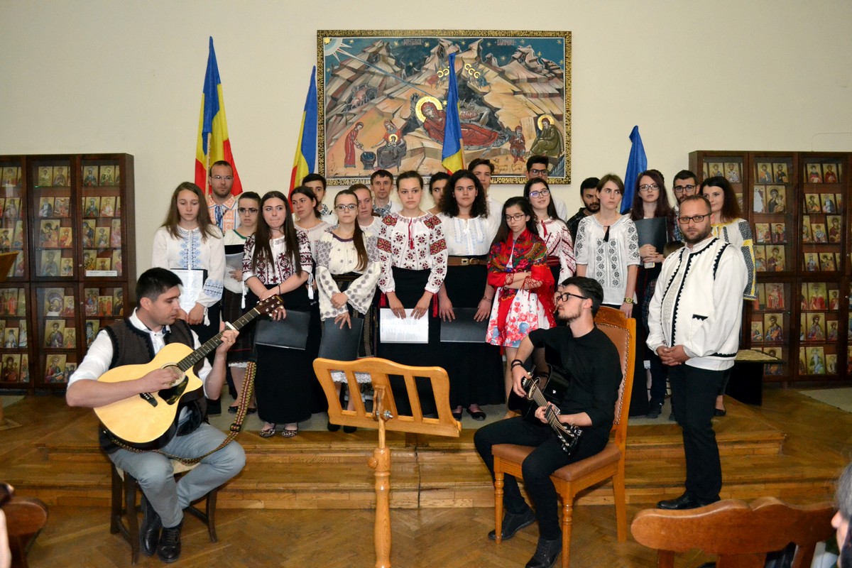 Conferinţa „Revelaţia dumnezeiască - Sfânta Tradiţie“, la Botoşani