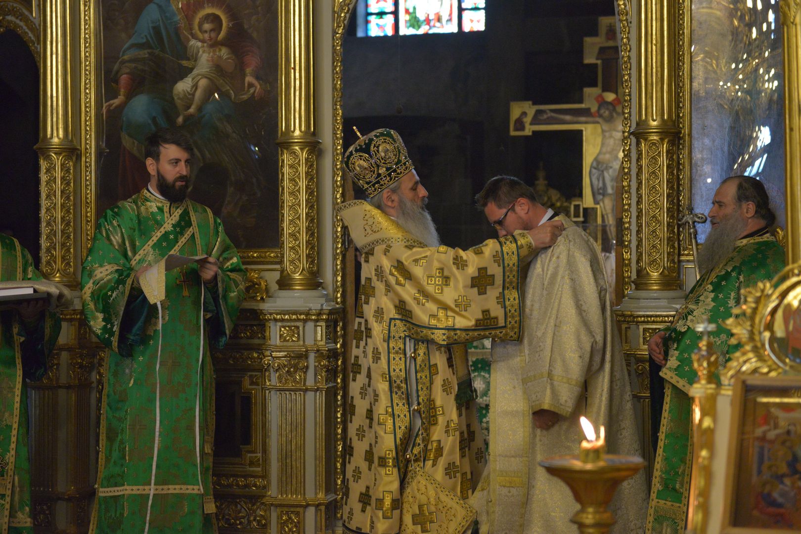 Sărbătoarea Pogorârii Duhului Sfânt la Catedrala Mitropolitană din Iași – „Țelul vieții creștine este dobândirea Duhului Sfânt”