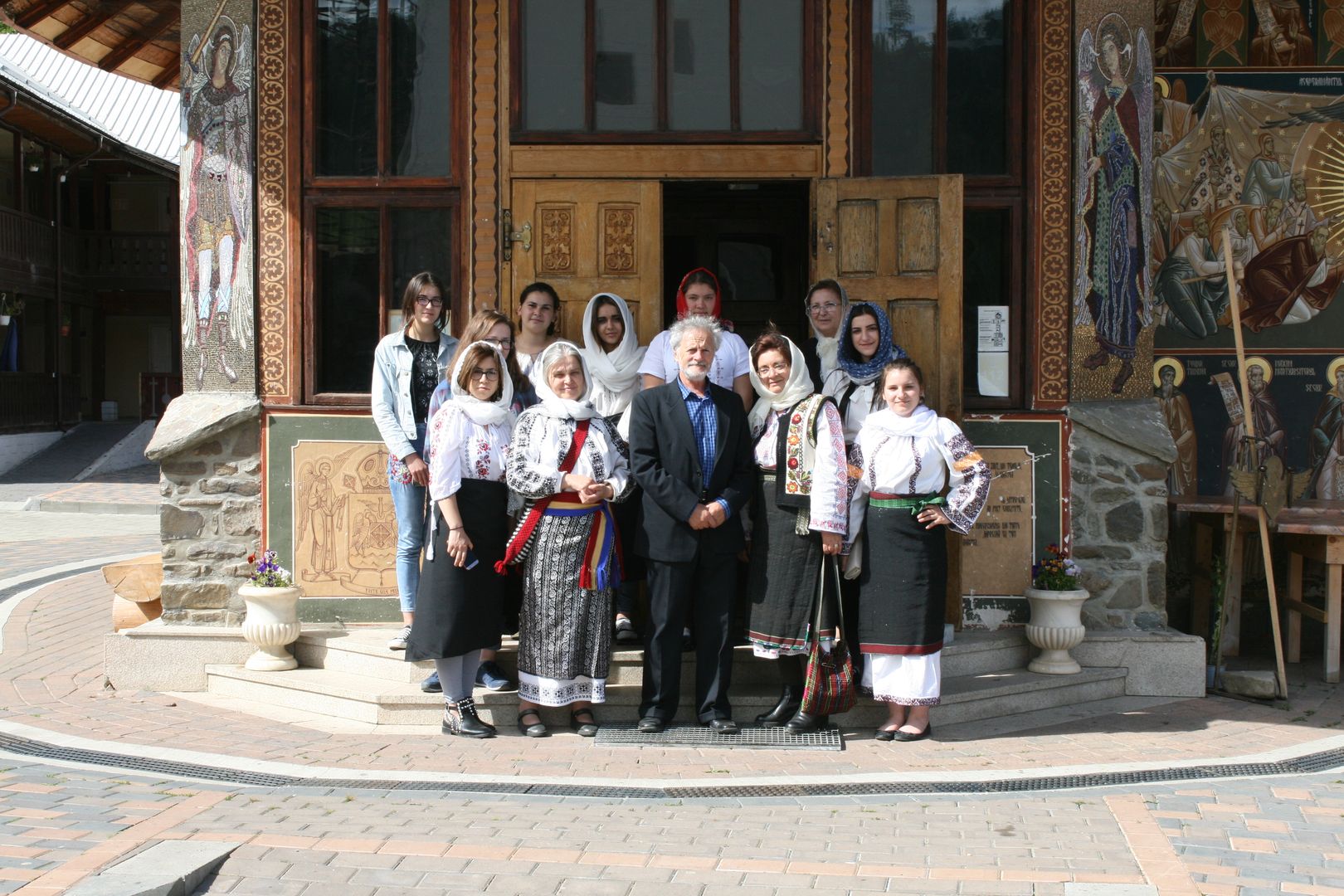 „Bucuria de a dărui” – activitate în săptămâna „Școala altfel”