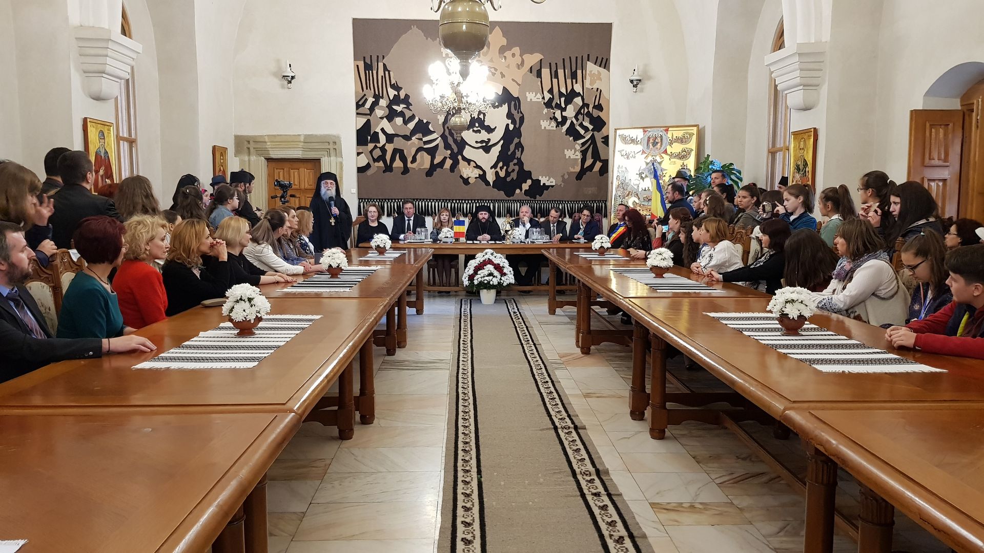 Mănăstirea Putna – Concursul național „Cultură și spiritualitate” ediția a VIII-a Mănăstirea Putna – Concursul național „Cultură și spiritualitate” ediția a VIII-a