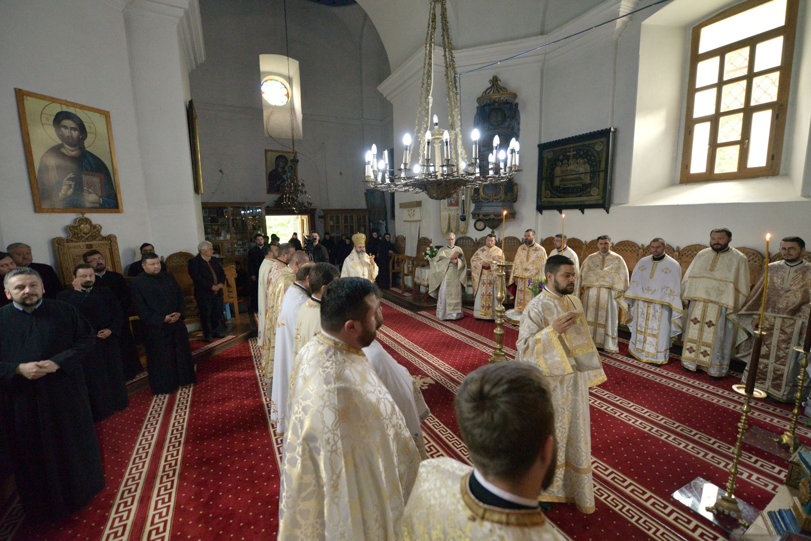 La Miclăușeni continuă cursurile preoțești de formare profesională