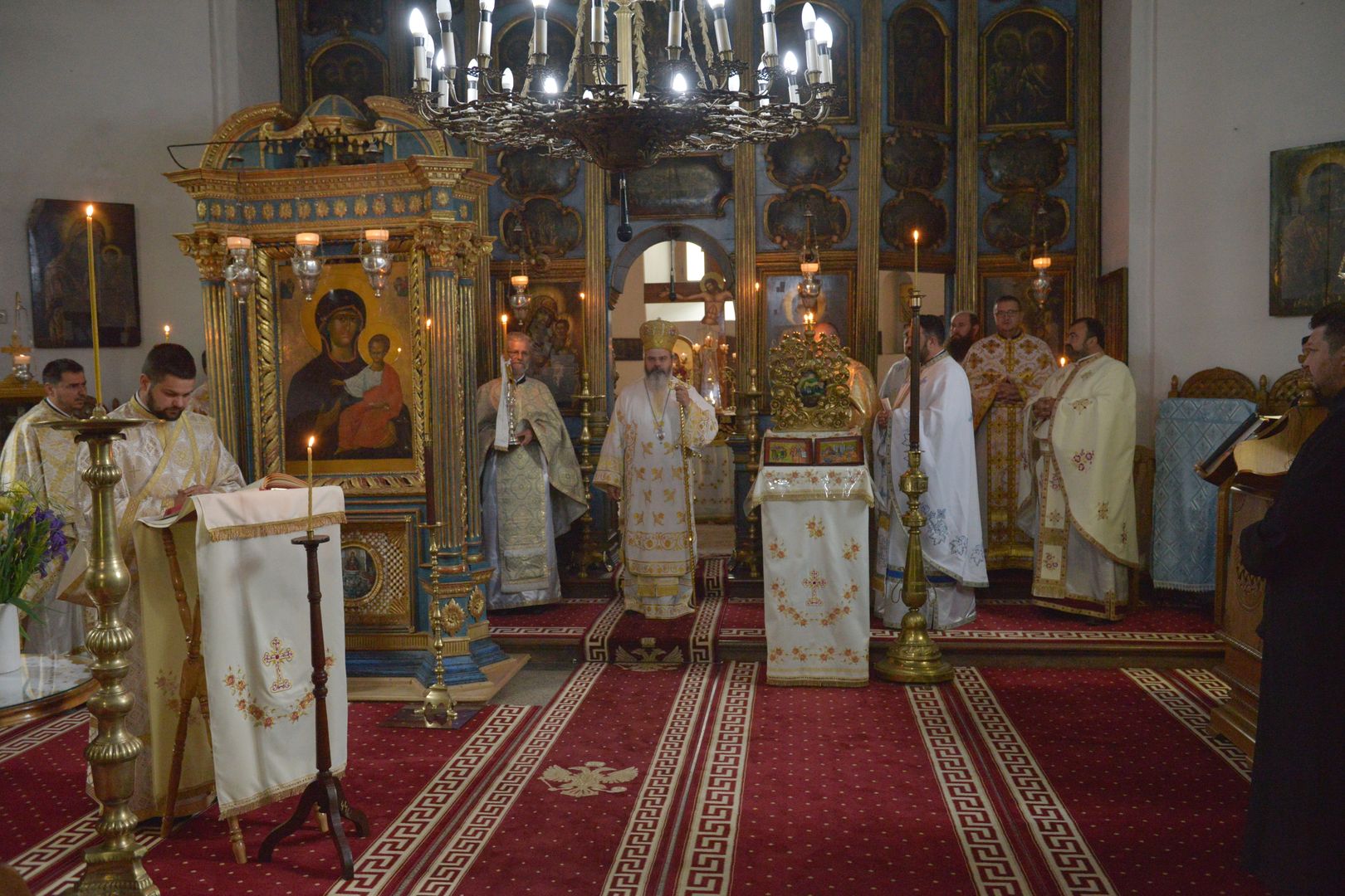 La Miclăușeni continuă cursurile preoțești de formare profesională