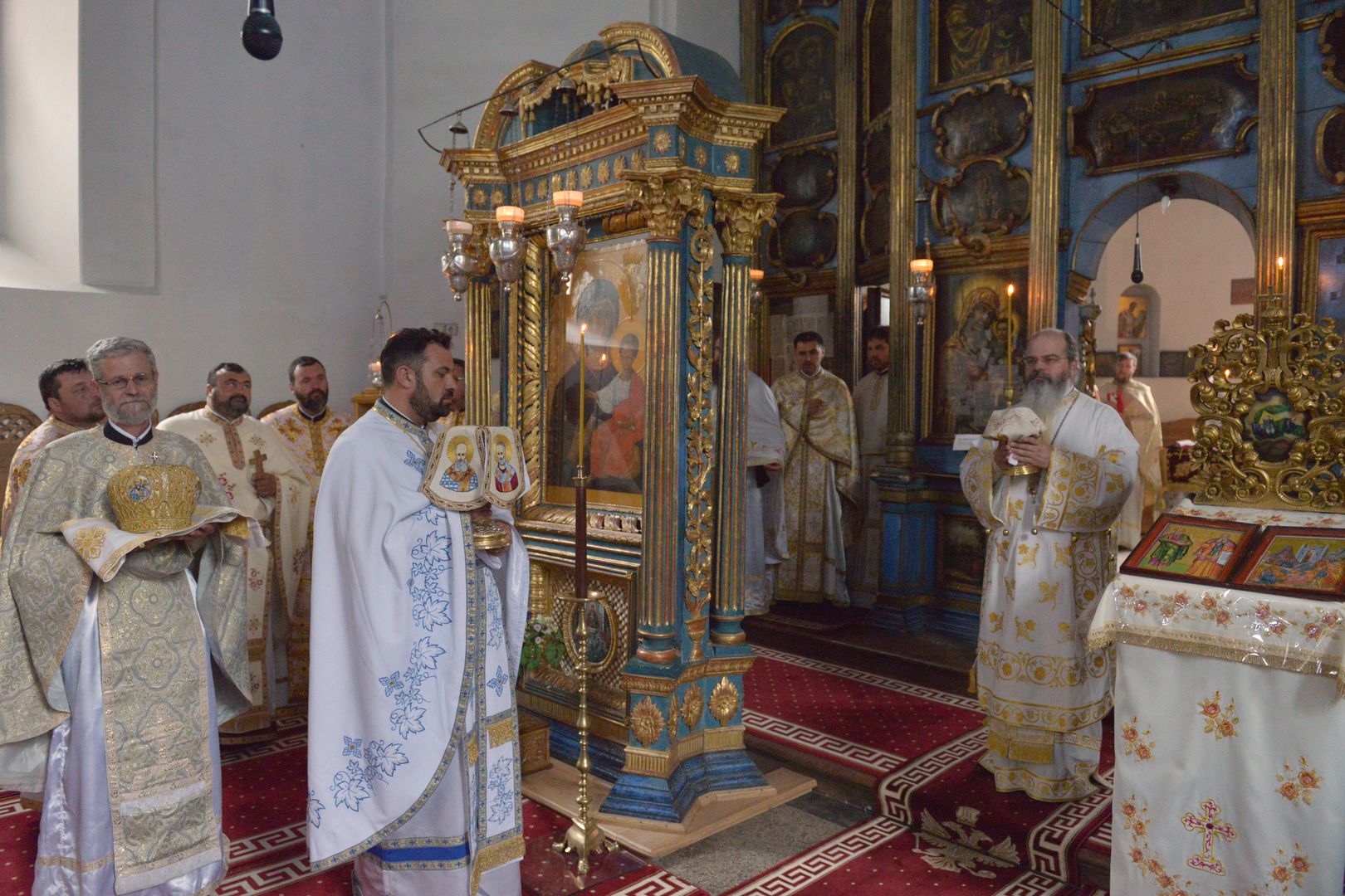 La Miclăușeni continuă cursurile preoțești de formare profesională