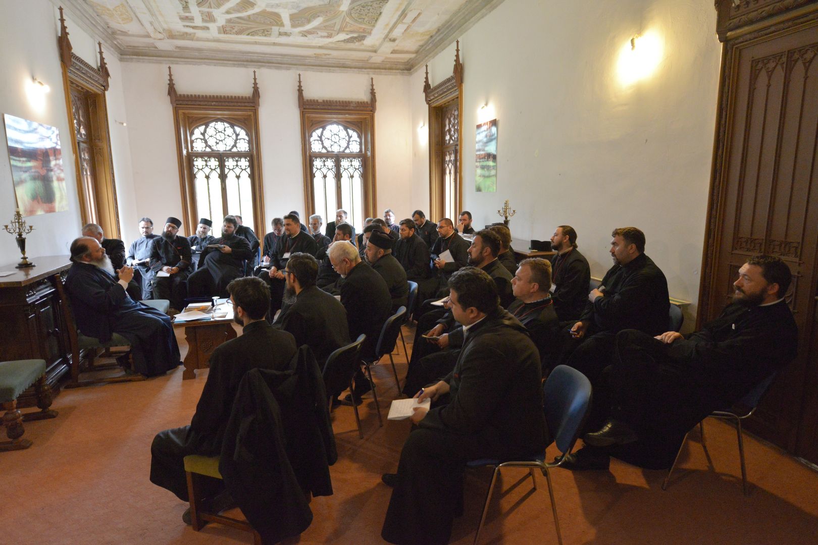 La Miclăușeni continuă cursurile preoțești de formare profesională