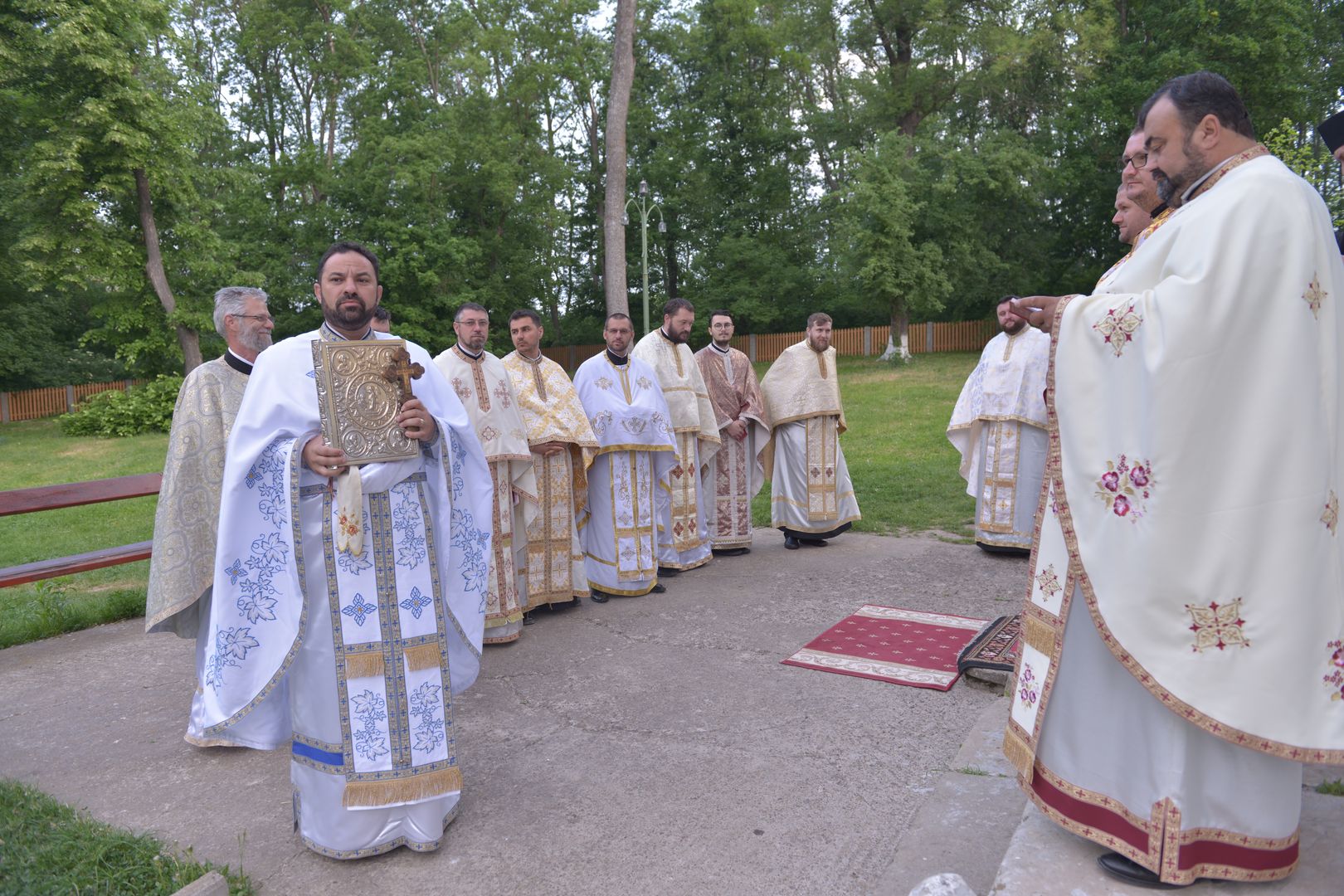 La Miclăușeni continuă cursurile preoțești de formare profesională