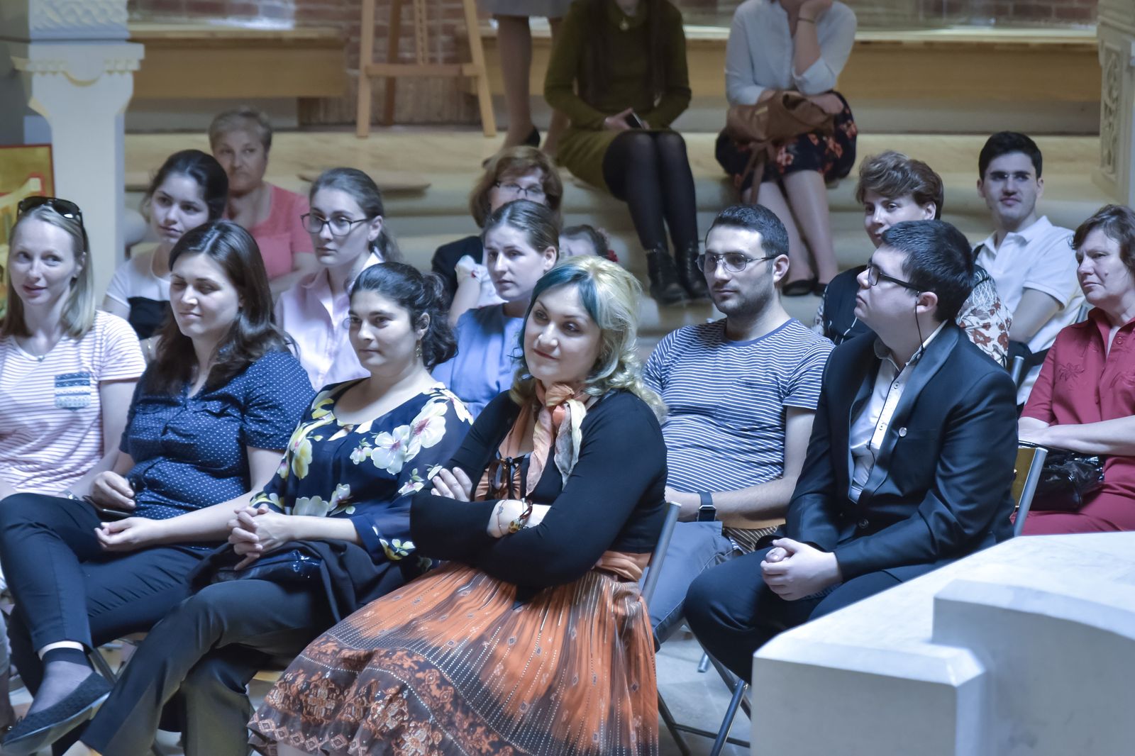 Dezbatere publică pe tema „Familia în societatea contemporană” la Muzeul Mitropolitan