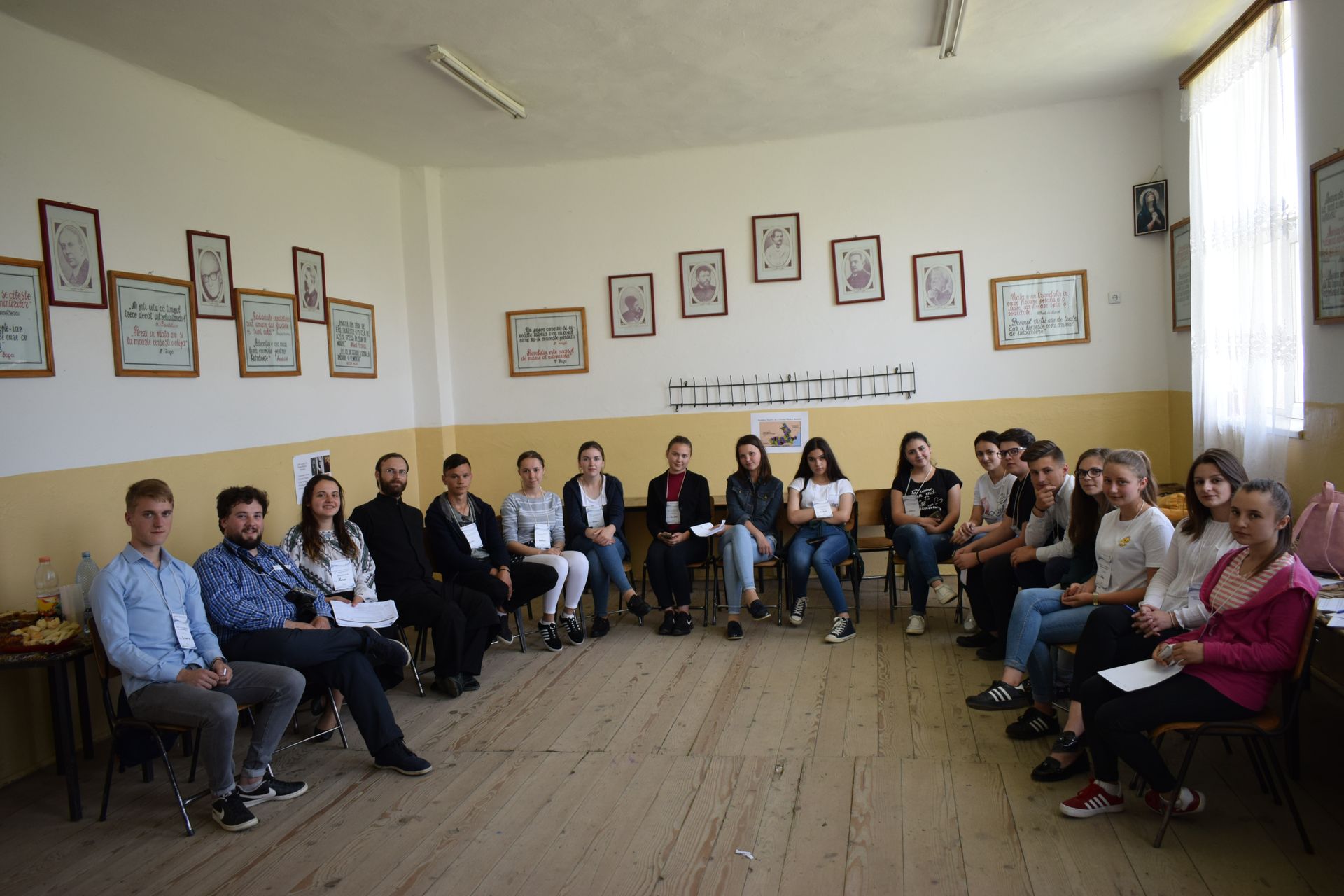 Dor de unitate în trei protopopiate din Arhiepiscopia Iașilor - Întâlnirile tinerilor din Protopopiatele Târgu Neamț, Dorohoi și Darabani