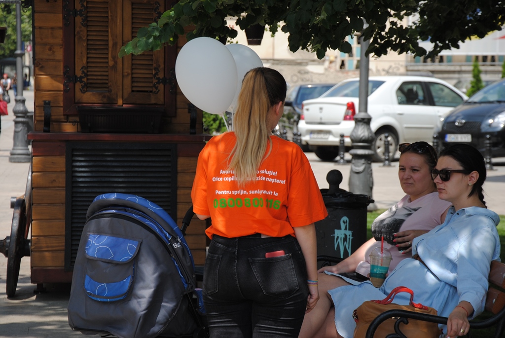 Bucuria vieţii de familie vestită la Iaşi