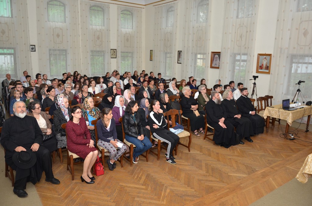 „Revelaţia dumnezeiască - Sfânta Scriptură“, la Botoşani