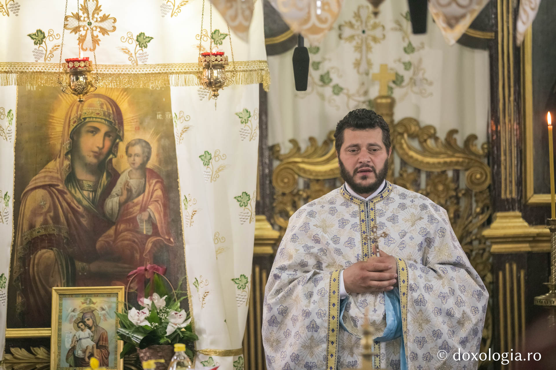 Parohia „Sfinţii Împăraţi Constantin şi Elena” – Hermeziu şi-a serbat hramul