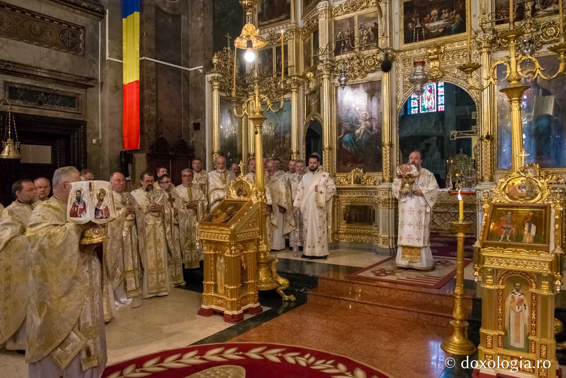 Prima promoție a Facultății de Teologie din Iași a împlinit 25 de ani