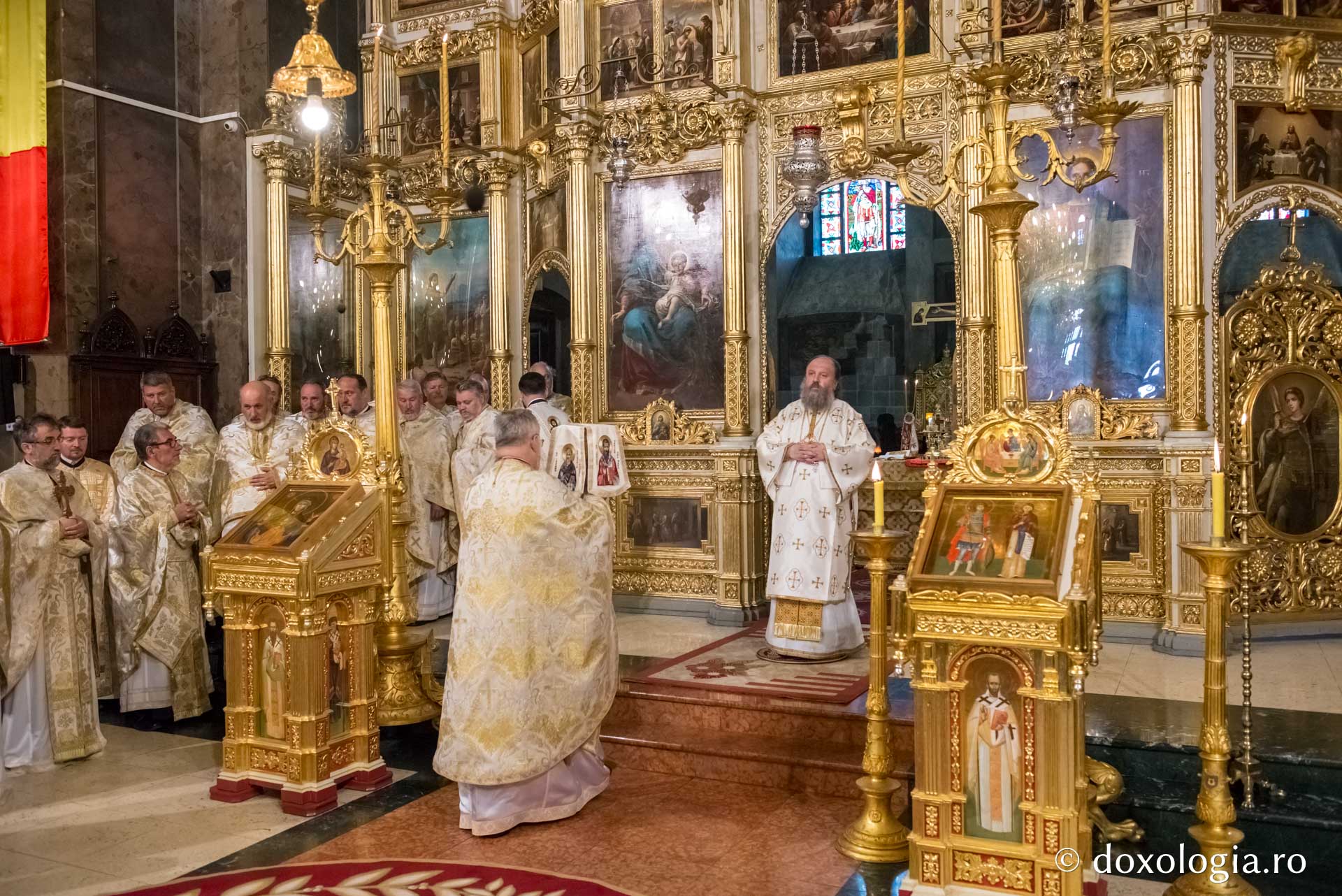 Prima promoție a Facultății de Teologie din Iași a împlinit 25 de ani