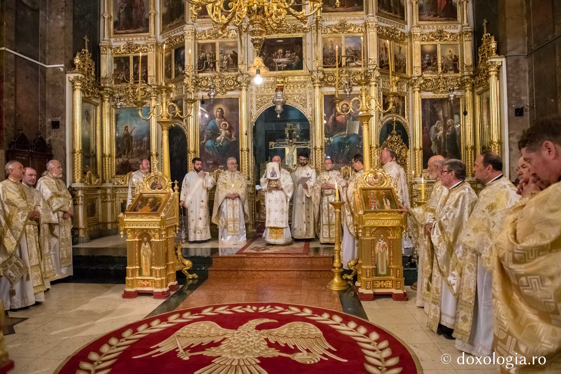 Prima promoție a Facultății de Teologie din Iași a împlinit 25 de ani